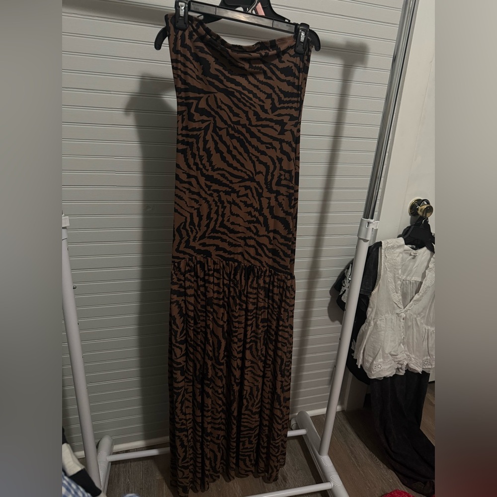 Commense Tiger Pattern Maxi Dress